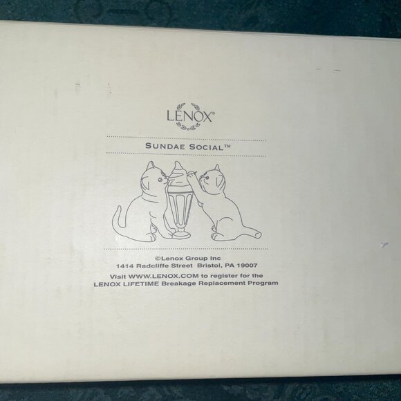 Like New Lenox Sundae Social Cat Statue - Picture 11 of 11